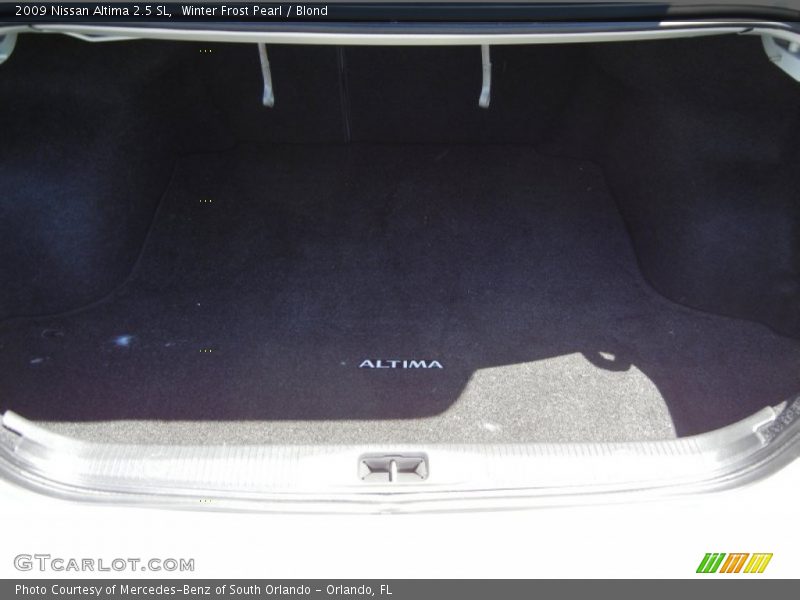 Winter Frost Pearl / Blond 2009 Nissan Altima 2.5 SL