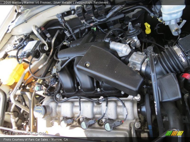 Silver Metallic / Pebble/Light Parchment 2005 Mercury Mariner V6 Premier