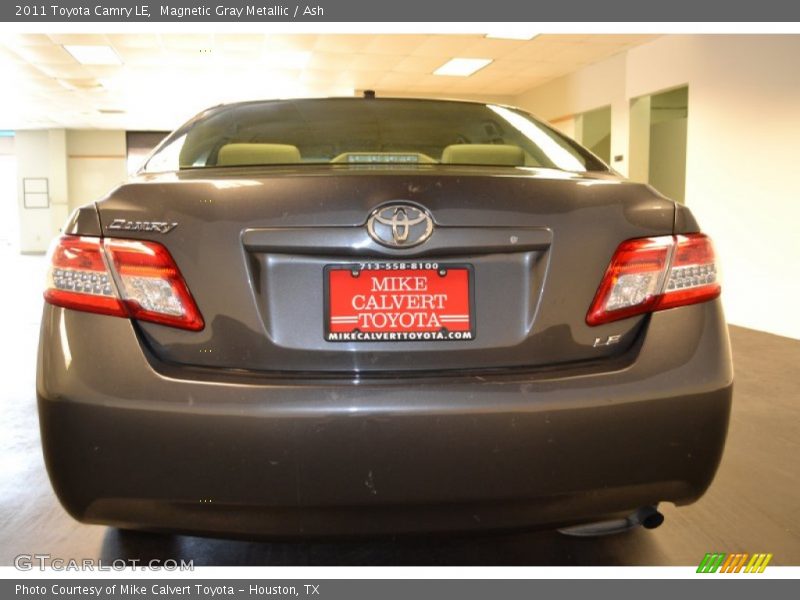 Magnetic Gray Metallic / Ash 2011 Toyota Camry LE