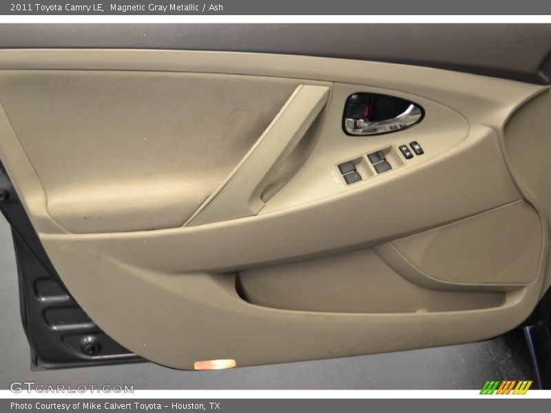 Magnetic Gray Metallic / Ash 2011 Toyota Camry LE