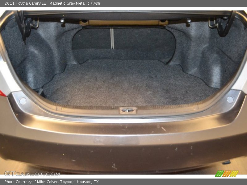 Magnetic Gray Metallic / Ash 2011 Toyota Camry LE