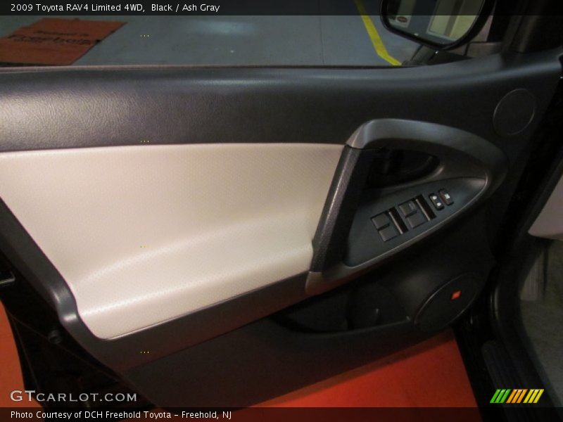Black / Ash Gray 2009 Toyota RAV4 Limited 4WD