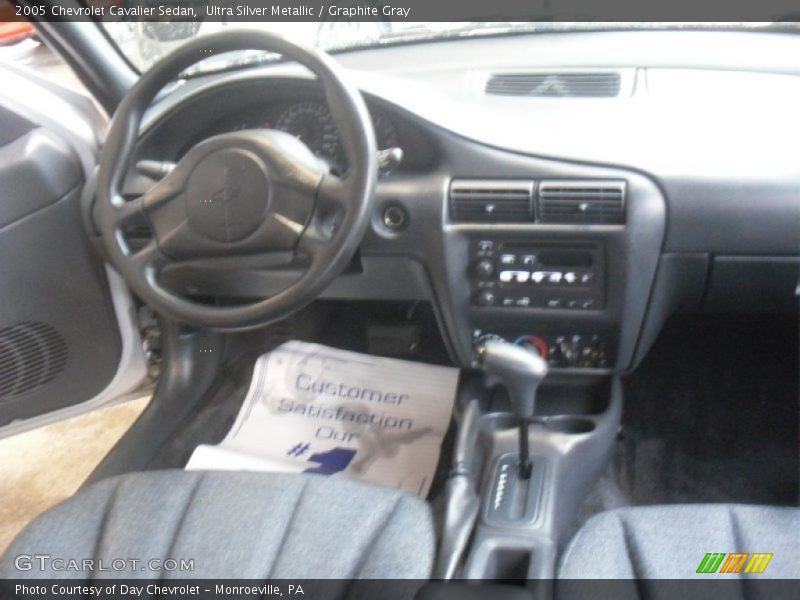 Ultra Silver Metallic / Graphite Gray 2005 Chevrolet Cavalier Sedan