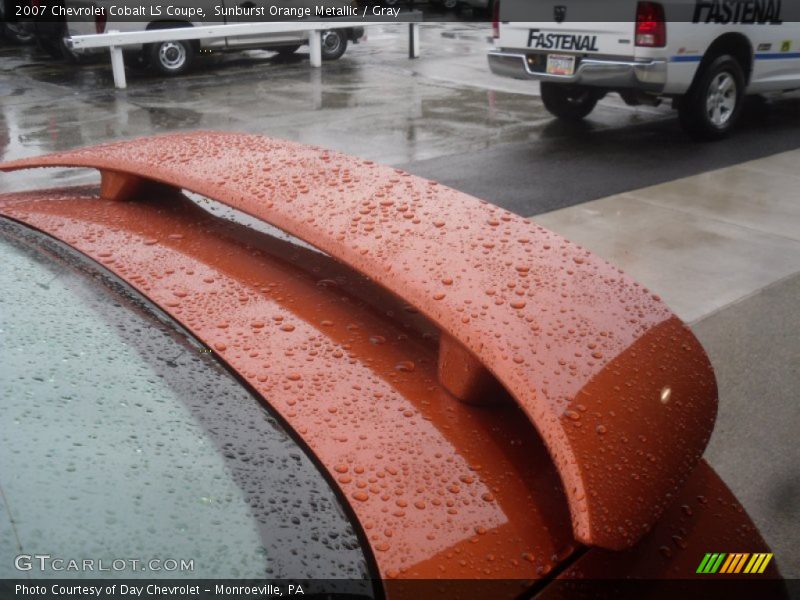 Sunburst Orange Metallic / Gray 2007 Chevrolet Cobalt LS Coupe