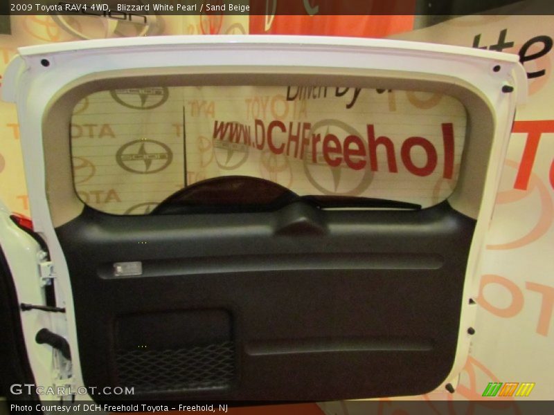 Blizzard White Pearl / Sand Beige 2009 Toyota RAV4 4WD