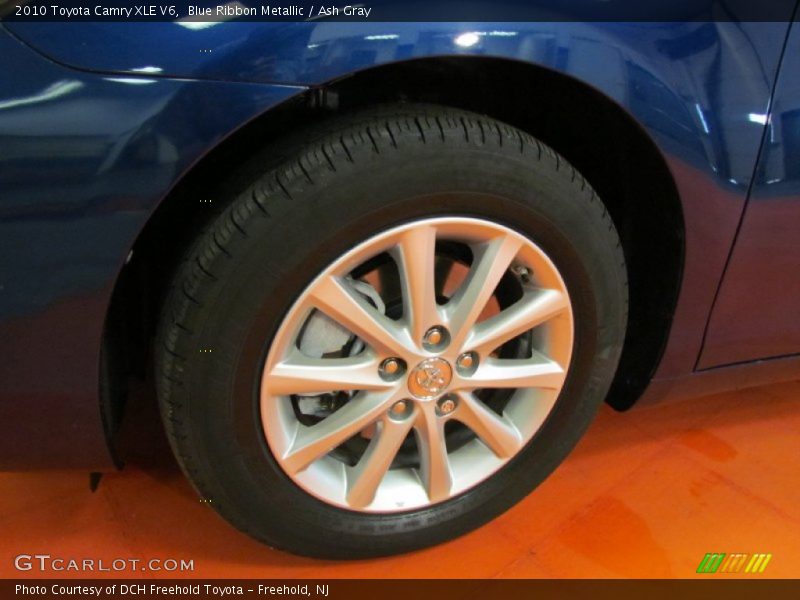 Blue Ribbon Metallic / Ash Gray 2010 Toyota Camry XLE V6