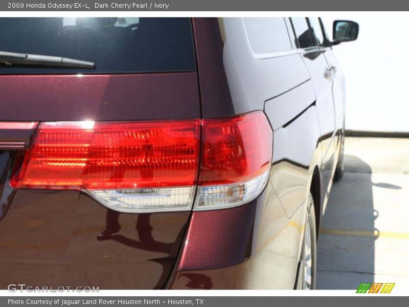 Dark Cherry Pearl / Ivory 2009 Honda Odyssey EX-L