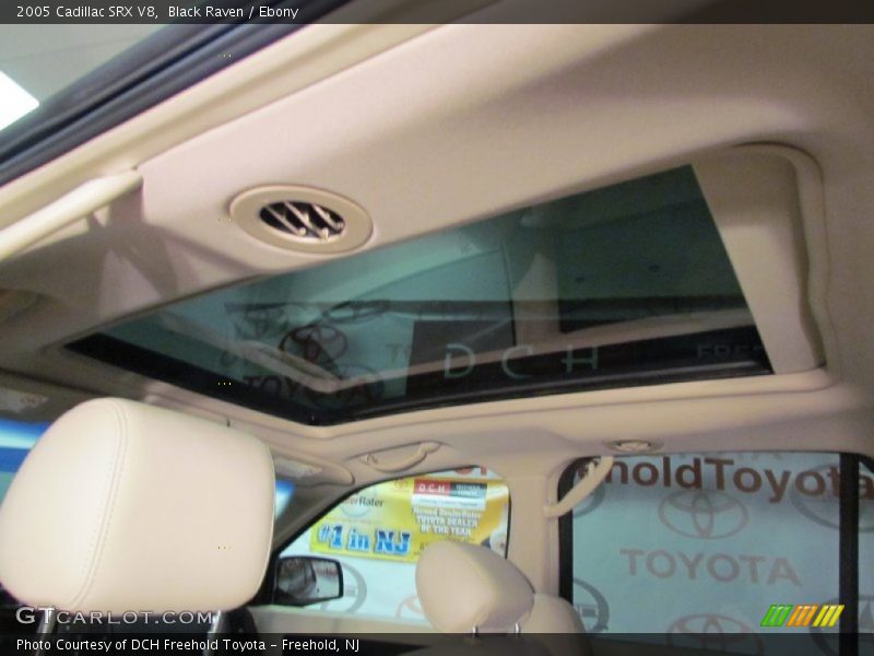 Black Raven / Ebony 2005 Cadillac SRX V8