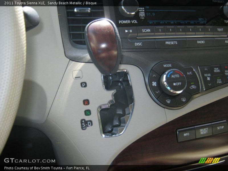 Sandy Beach Metallic / Bisque 2011 Toyota Sienna XLE