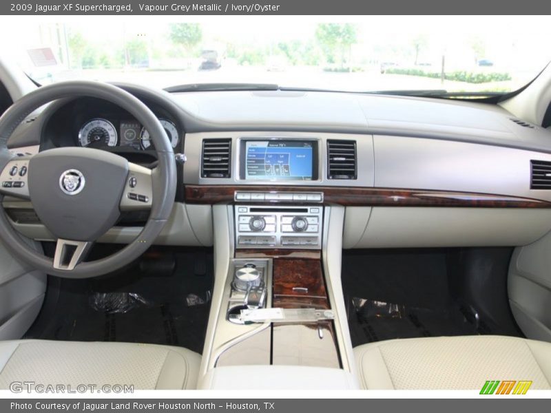 Dashboard of 2009 XF Supercharged
