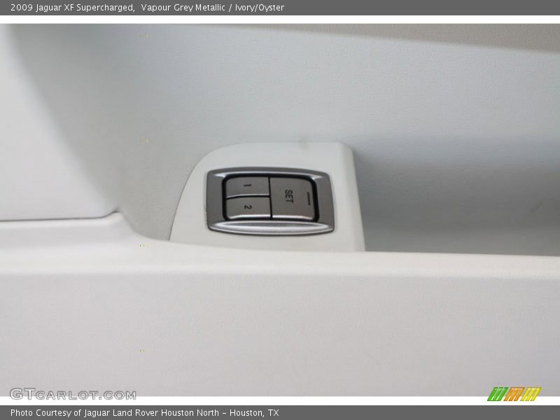 Vapour Grey Metallic / Ivory/Oyster 2009 Jaguar XF Supercharged