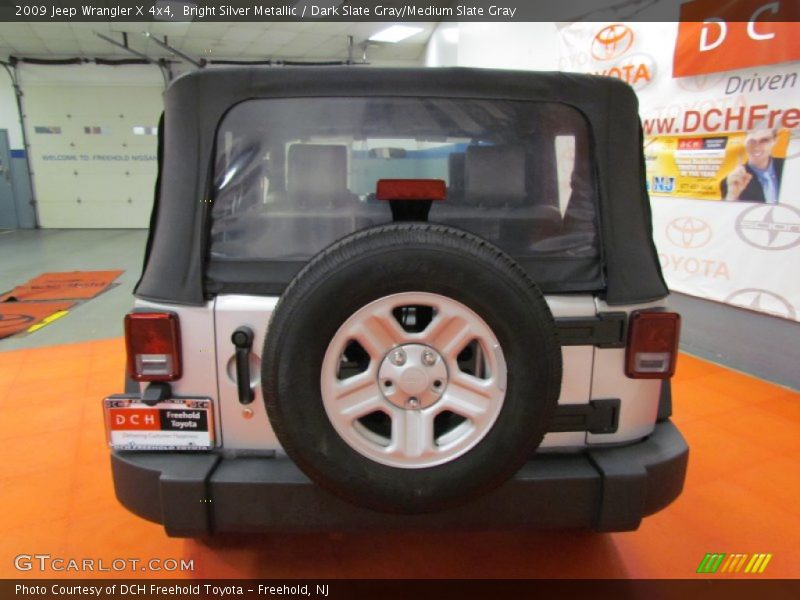 Bright Silver Metallic / Dark Slate Gray/Medium Slate Gray 2009 Jeep Wrangler X 4x4