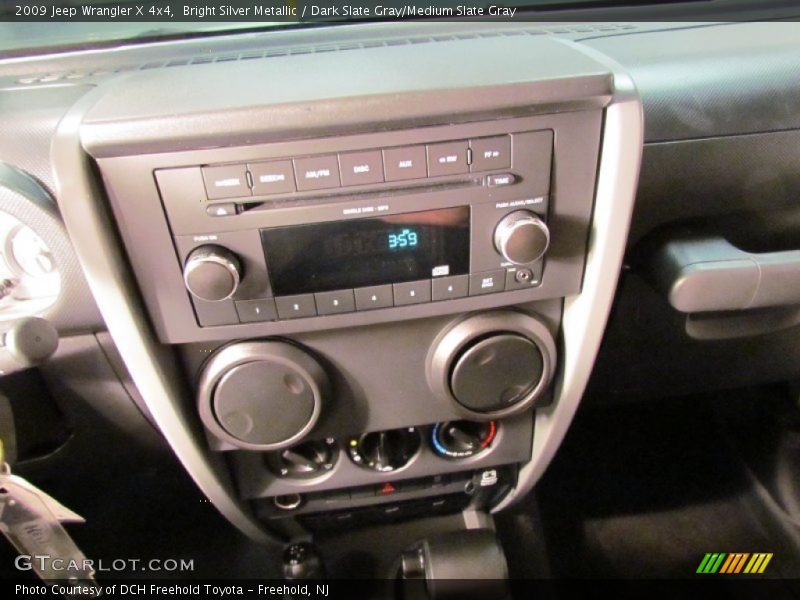 Bright Silver Metallic / Dark Slate Gray/Medium Slate Gray 2009 Jeep Wrangler X 4x4