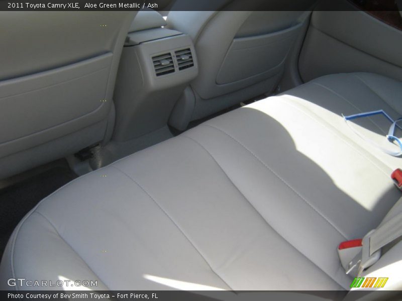 Aloe Green Metallic / Ash 2011 Toyota Camry XLE