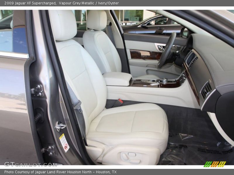 Vapour Grey Metallic / Ivory/Oyster 2009 Jaguar XF Supercharged