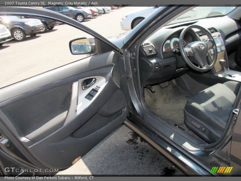 Magnetic Gray Metallic / Ash 2007 Toyota Camry SE