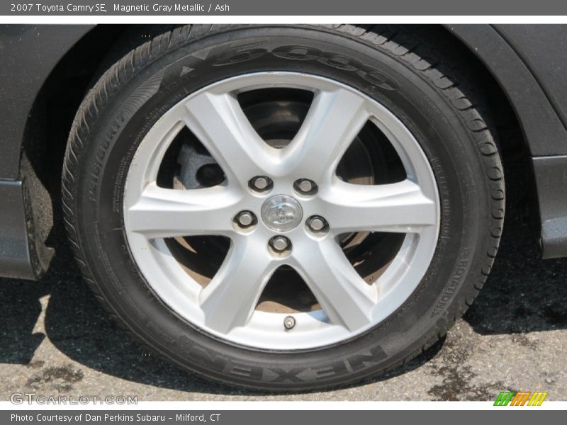 Magnetic Gray Metallic / Ash 2007 Toyota Camry SE