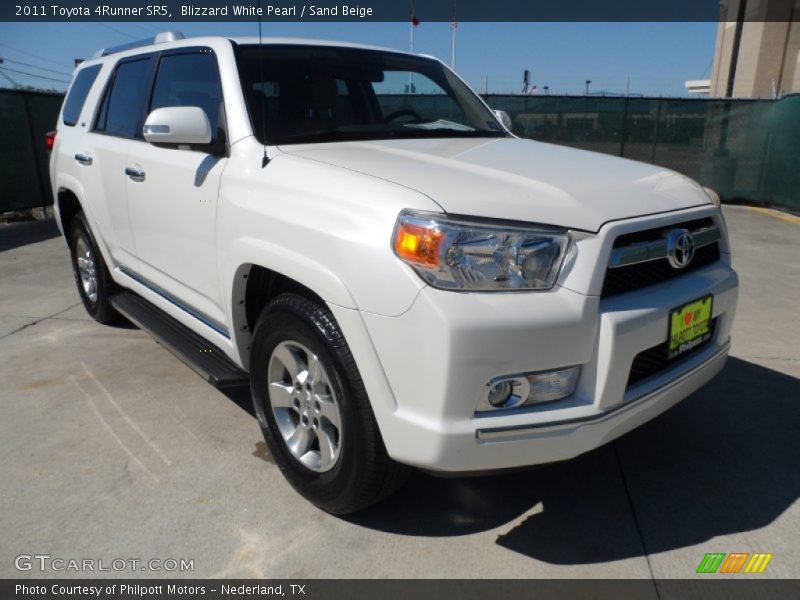 Blizzard White Pearl / Sand Beige 2011 Toyota 4Runner SR5