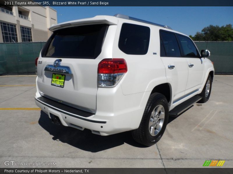 Blizzard White Pearl / Sand Beige 2011 Toyota 4Runner SR5
