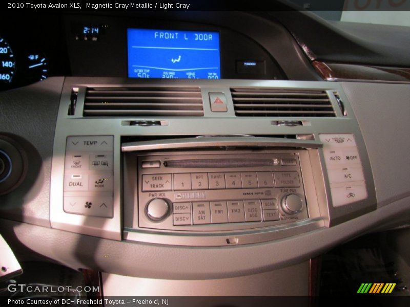 Magnetic Gray Metallic / Light Gray 2010 Toyota Avalon XLS