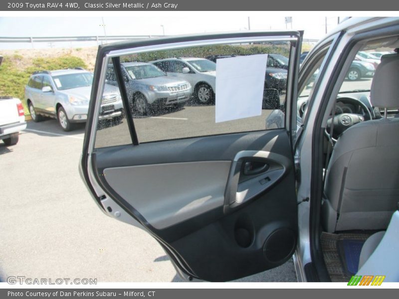 Classic Silver Metallic / Ash Gray 2009 Toyota RAV4 4WD