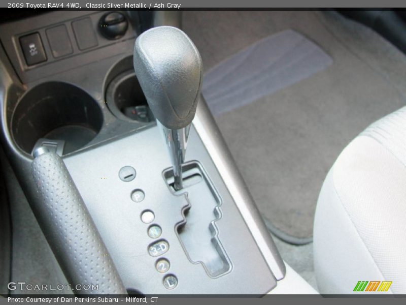 Classic Silver Metallic / Ash Gray 2009 Toyota RAV4 4WD