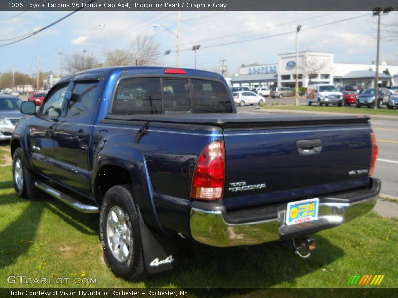 Indigo Ink Pearl / Graphite Gray 2006 Toyota Tacoma V6 Double Cab 4x4