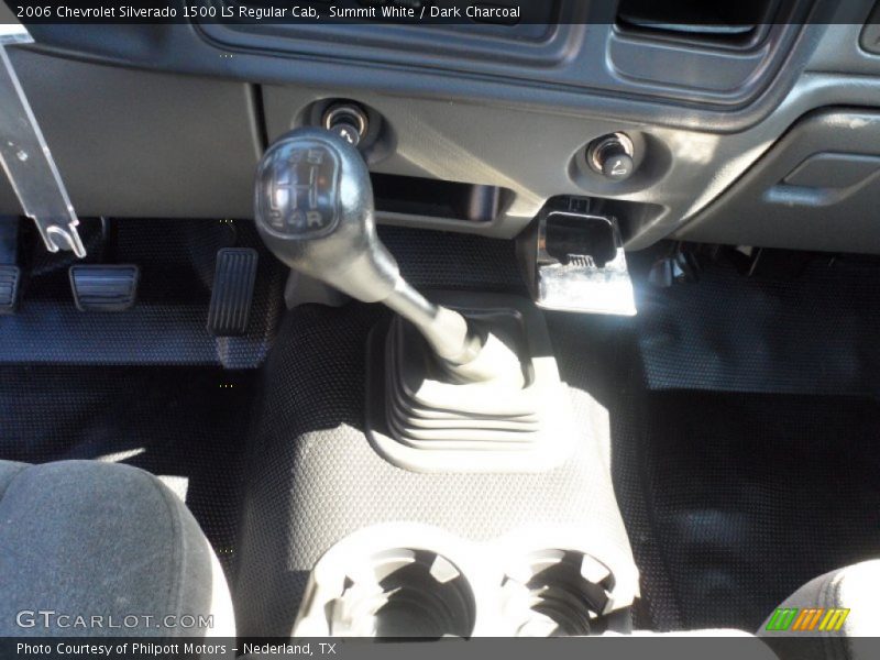 Summit White / Dark Charcoal 2006 Chevrolet Silverado 1500 LS Regular Cab