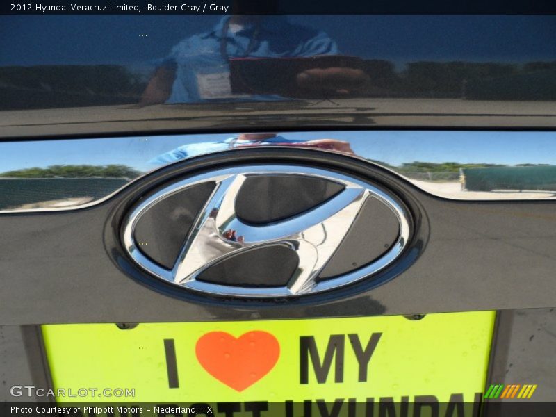 Boulder Gray / Gray 2012 Hyundai Veracruz Limited