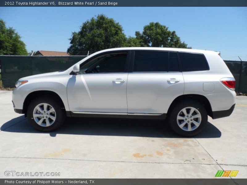 Blizzard White Pearl / Sand Beige 2012 Toyota Highlander V6