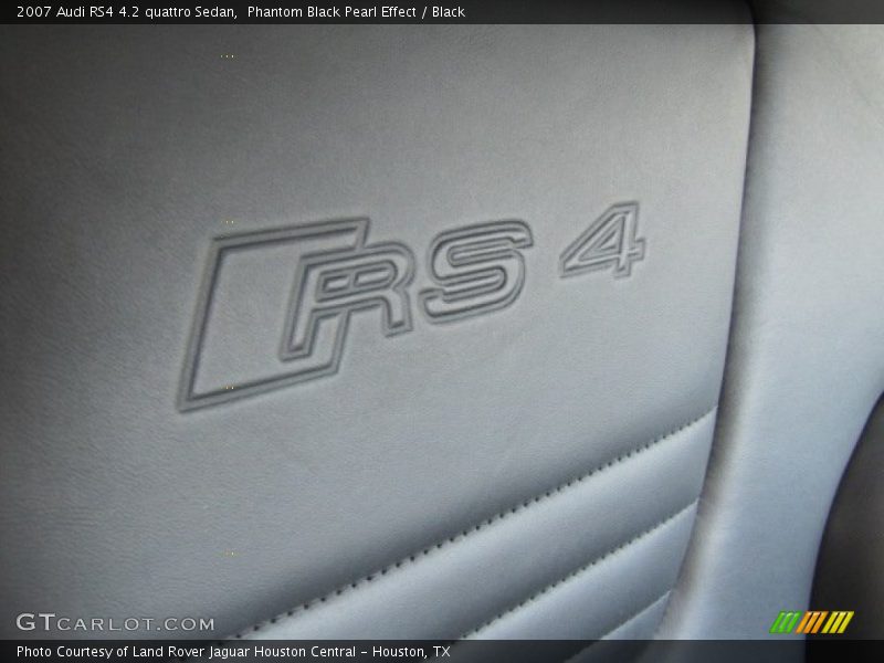  2007 RS4 4.2 quattro Sedan Logo