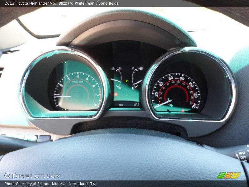 Blizzard White Pearl / Sand Beige 2012 Toyota Highlander V6