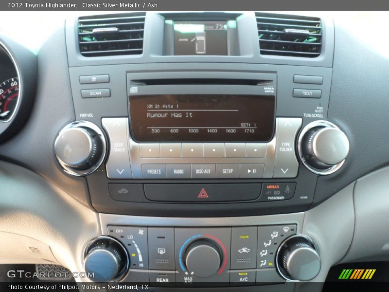 Classic Silver Metallic / Ash 2012 Toyota Highlander