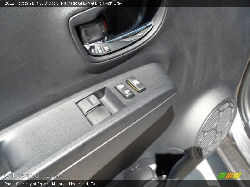 Magnetic Gray Metallic / Ash Gray 2012 Toyota Yaris LE 3 Door