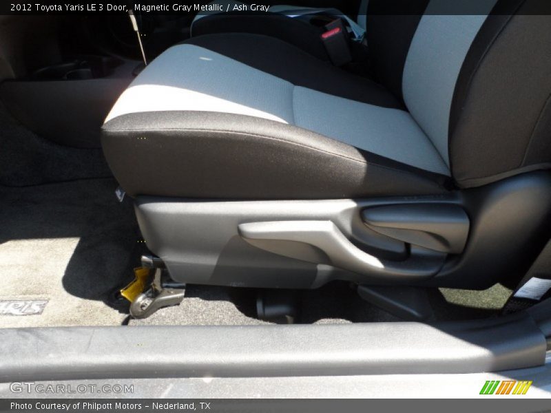 Magnetic Gray Metallic / Ash Gray 2012 Toyota Yaris LE 3 Door
