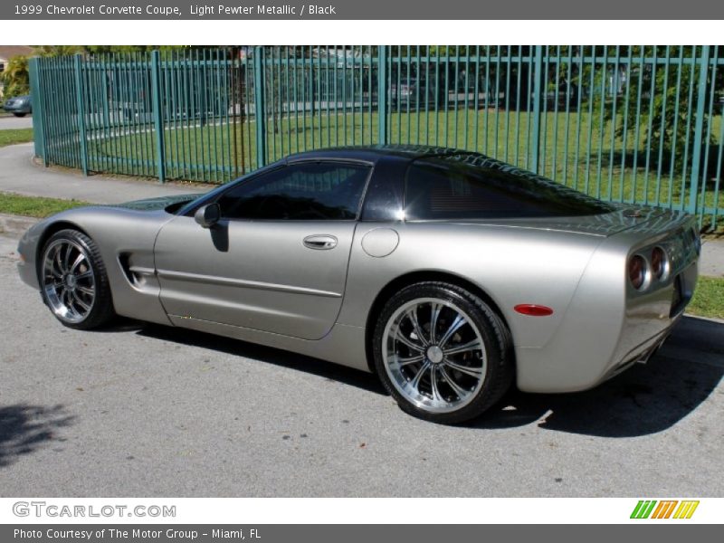 Light Pewter Metallic / Black 1999 Chevrolet Corvette Coupe