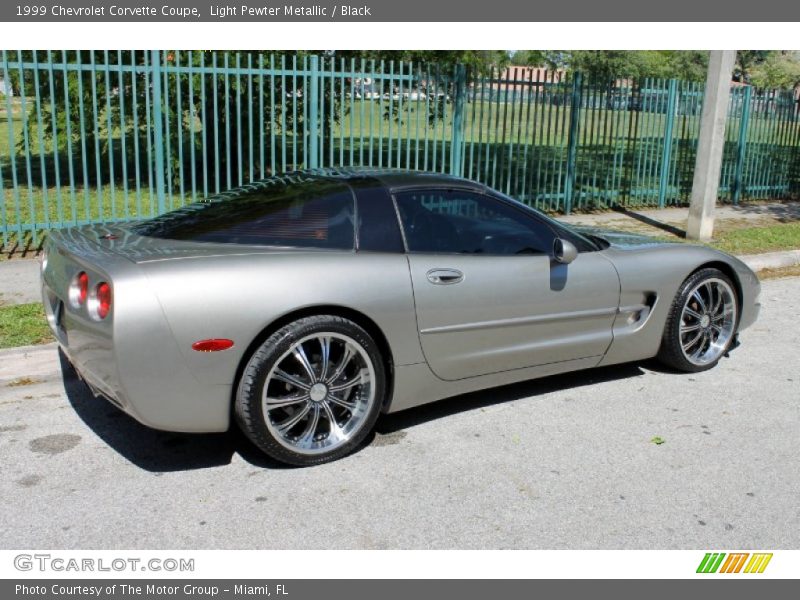 Light Pewter Metallic / Black 1999 Chevrolet Corvette Coupe