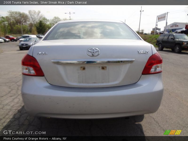 Silver Streak Mica / Dark Charcoal 2008 Toyota Yaris Sedan