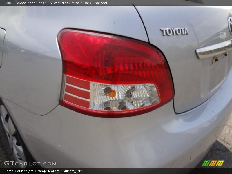 Silver Streak Mica / Dark Charcoal 2008 Toyota Yaris Sedan