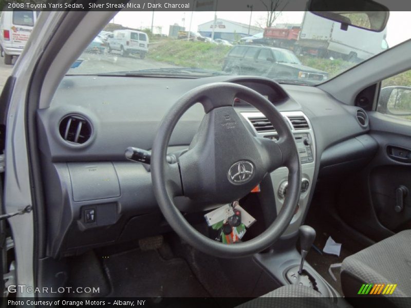 Silver Streak Mica / Dark Charcoal 2008 Toyota Yaris Sedan