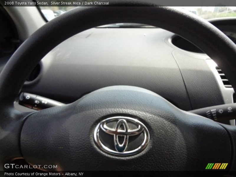 Silver Streak Mica / Dark Charcoal 2008 Toyota Yaris Sedan