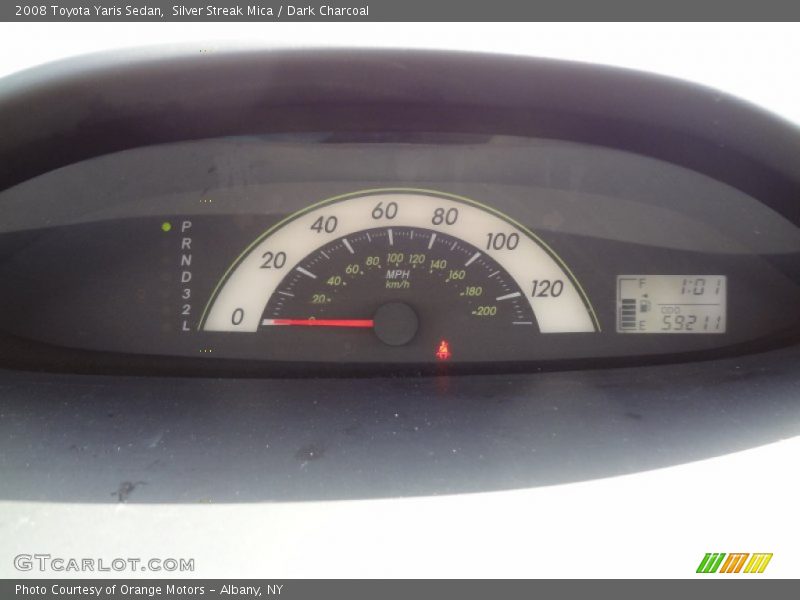 Silver Streak Mica / Dark Charcoal 2008 Toyota Yaris Sedan