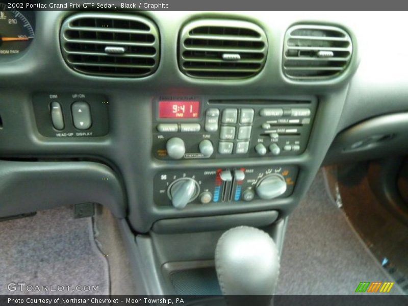 Black / Graphite 2002 Pontiac Grand Prix GTP Sedan