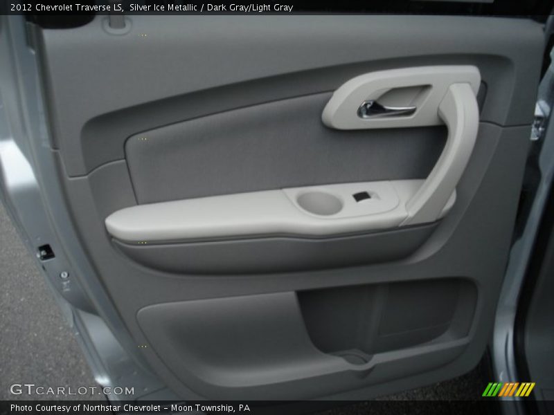 Silver Ice Metallic / Dark Gray/Light Gray 2012 Chevrolet Traverse LS