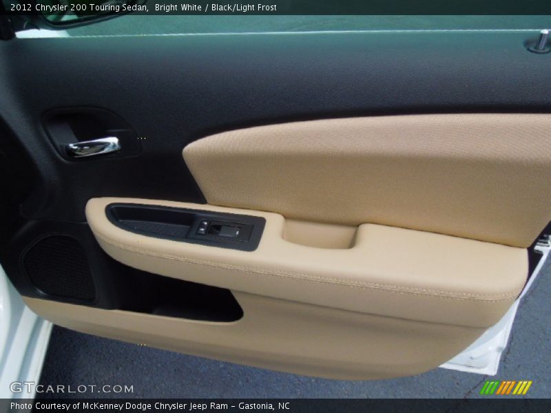 Bright White / Black/Light Frost 2012 Chrysler 200 Touring Sedan