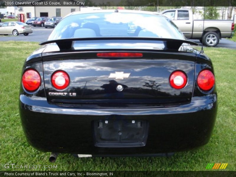 Black / Gray 2006 Chevrolet Cobalt LS Coupe