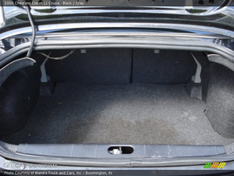 Black / Gray 2006 Chevrolet Cobalt LS Coupe