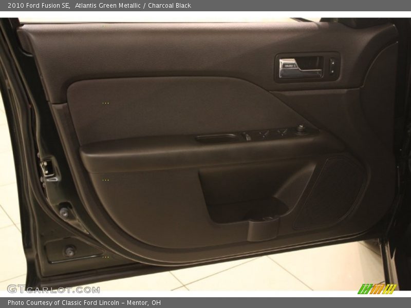 Atlantis Green Metallic / Charcoal Black 2010 Ford Fusion SE