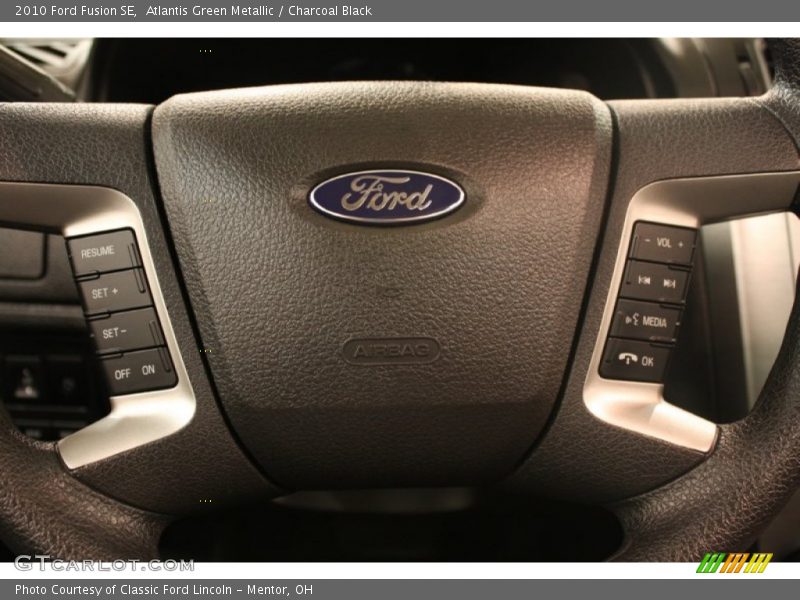 Atlantis Green Metallic / Charcoal Black 2010 Ford Fusion SE