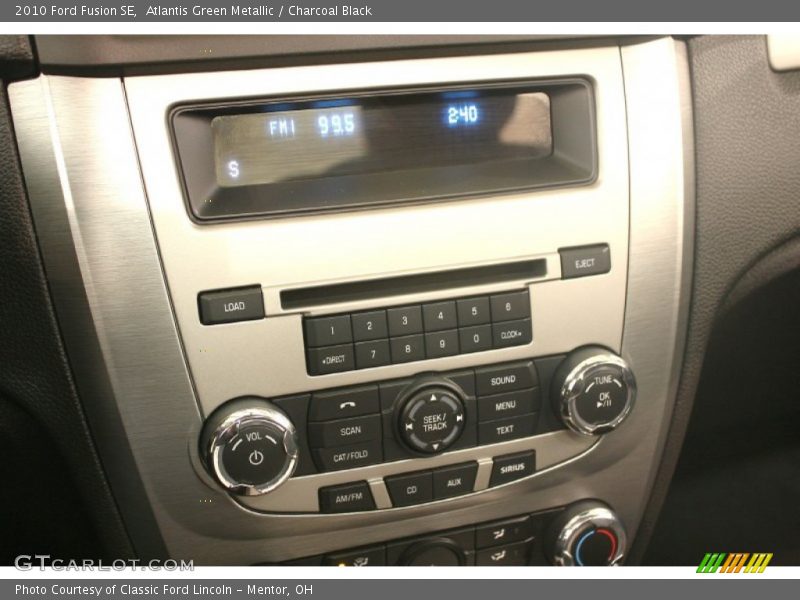 Atlantis Green Metallic / Charcoal Black 2010 Ford Fusion SE